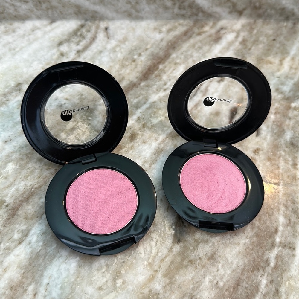 NWT 2 Glo Minerals Blush